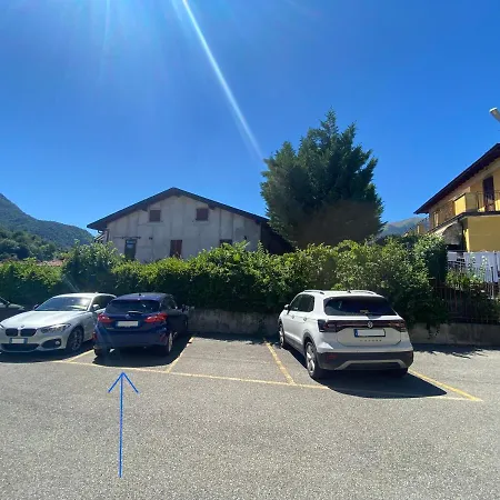 Ferienhaus Cool Flat - Private Parking & Rooftop Terrace Bellagio