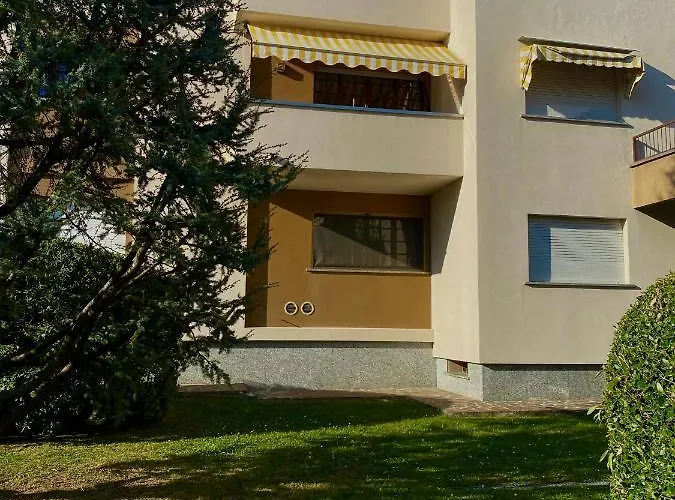 Cool Flat - Private Parking & Rooftop Terrace Bellagio