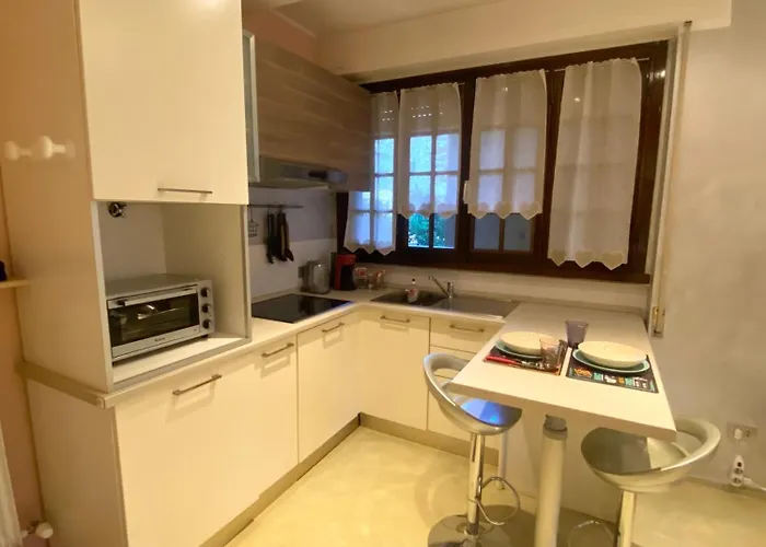 Casa de Férias Cool Flat - Private Parking & Rooftop Terrace *