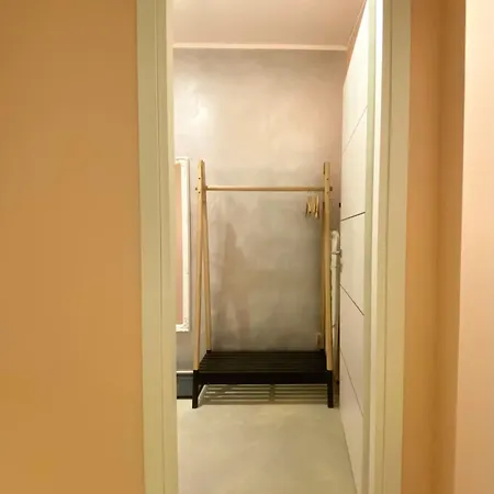 Holiday home Cool Flat - Private Parking & Rooftop Terrace *